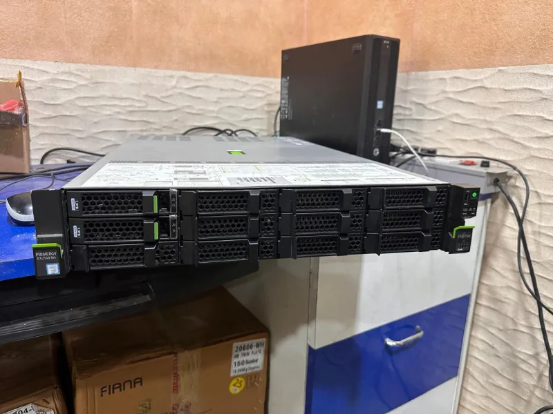 Fujitsu PRIMERGY RX2540 M4
